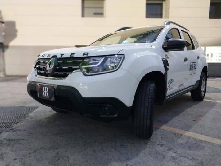 Encuentra los mejores vehículos de transporte especial de segunda mano. Garantía de calidad y financiación flexible para iniciar o potenciar tu negocio de transporte