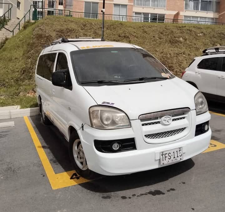 vehículos usados, transporte especial, venta de vehículos en Bogotá, financiación para vehículos, calidad y confianza