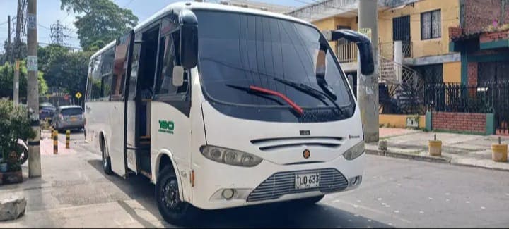 vehículos usados, transporte especial, venta de vehículos en Bogotá, financiación para vehículos, calidad y confianza